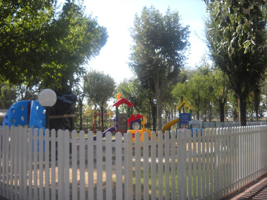 Happy Camp Mobile Homes In Laguna Village Campeggio